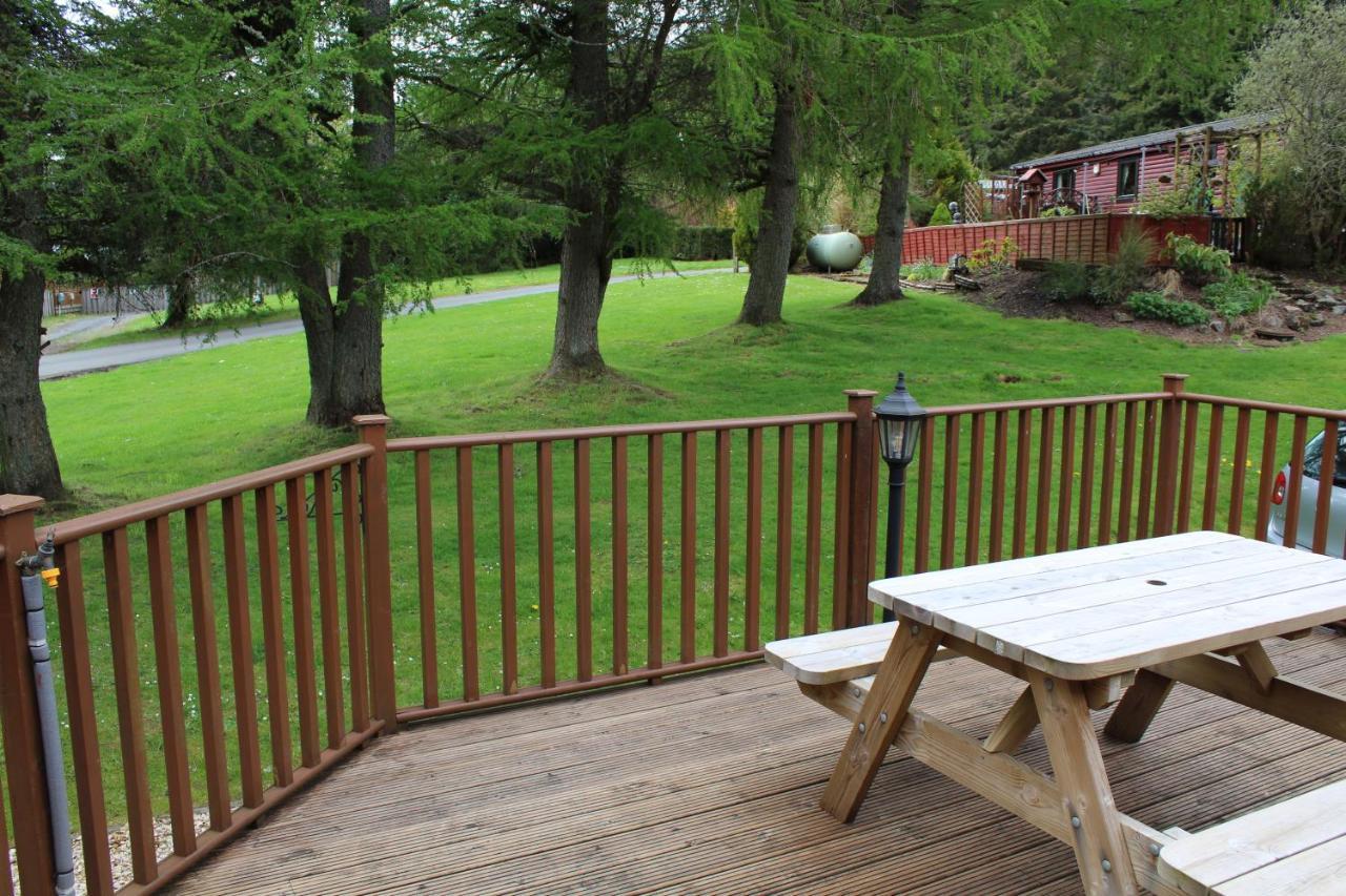 Lazy Days Lodge Glendevon Buitenkant foto